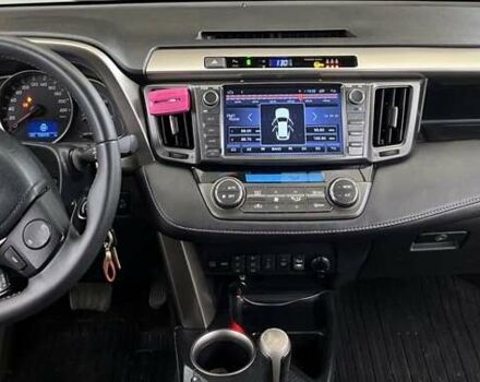 Білий Тойота РАВ 4, об'ємом двигуна 2.23 л та пробігом 157 тис. км за 17200 $, фото 8 на Automoto.ua