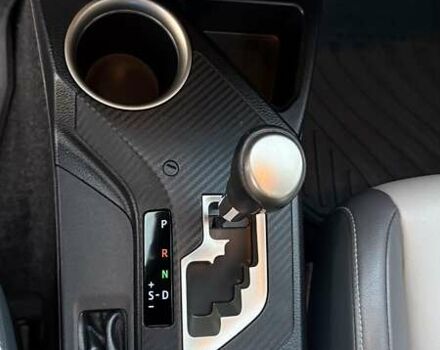 Тойота РАВ 4 2013 в Тернополе на Automoto.ua Белый Тойота РАВ 4, объемом двигателя 2.49 л и пробегом 169 тыс. км за 15999 $, фото 22 на Automoto.ua