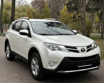 Белый Тойота РАВ 4, объемом двигателя 2 л и пробегом 96 тыс. км за 17800 $, фото 1 на Automoto.ua