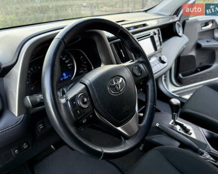 Белый Тойота РАВ 4, объемом двигателя 2 л и пробегом 98 тыс. км за 18200 $, фото 36 на Automoto.ua