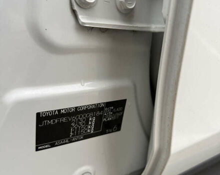 Білий Тойота РАВ 4, об'ємом двигуна 2.5 л та пробігом 195 тис. км за 17300 $, фото 25 на Automoto.ua