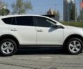 Тойота РАВ 4 2013 в Киеве на Automoto.ua Белый Тойота РАВ 4, объемом двигателя 2.5 л и пробегом 133 тыс. км за 22500 $, фото 7 на Automoto.ua