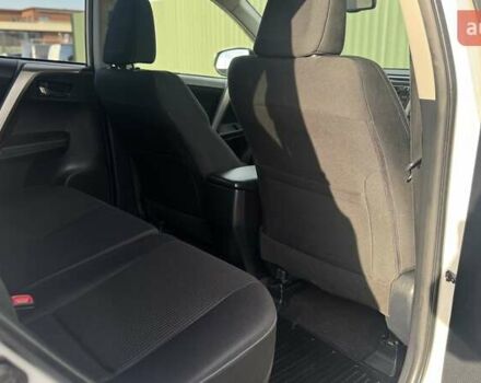 Белый Тойота РАВ 4, объемом двигателя 2.23 л и пробегом 182 тыс. км за 14500 $, фото 57 на Automoto.ua