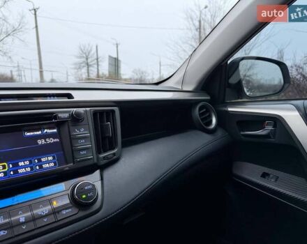 Білий Тойота РАВ 4, об'ємом двигуна 2.23 л та пробігом 209 тис. км за 14900 $, фото 55 на Automoto.ua