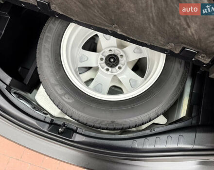 Белый Тойота РАВ 4, объемом двигателя 2.5 л и пробегом 79 тыс. км за 19200 $, фото 67 на Automoto.ua