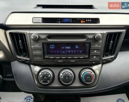 Белый Тойота РАВ 4, объемом двигателя 1.99 л и пробегом 135 тыс. км за 16500 $, фото 13 на Automoto.ua