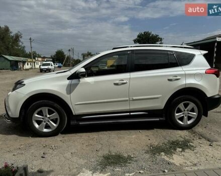 Белый Тойота РАВ 4, объемом двигателя 2.49 л и пробегом 98 тыс. км за 22500 $, фото 4 на Automoto.ua