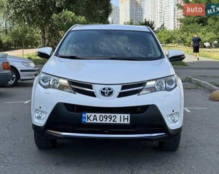 Белый Тойота РАВ 4, объемом двигателя 1.99 л и пробегом 220 тыс. км за 14500 $, фото 4 на Automoto.ua