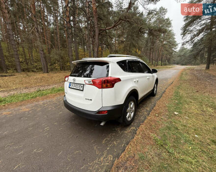 Тойота РАВ 4 2013 у Києві на Automoto.ua Білий Тойота РАВ 4, об'ємом двигуна 2 л та пробігом 192 тис. км за 16800 $, фото 66 на Automoto.ua
