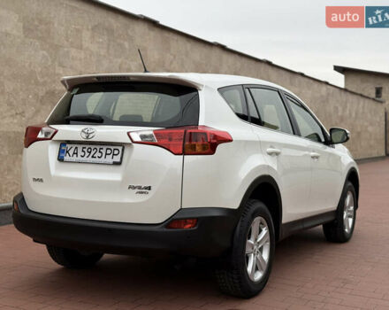 Белый Тойота РАВ 4, объемом двигателя 2.5 л и пробегом 79 тыс. км за 19200 $, фото 22 на Automoto.ua