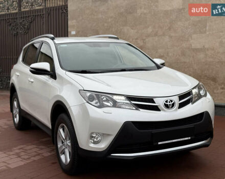Білий Тойота РАВ 4, об'ємом двигуна 2 л та пробігом 98 тис. км за 17900 $, фото 7 на Automoto.ua