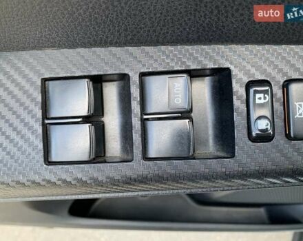 Белый Тойота РАВ 4, объемом двигателя 2.5 л и пробегом 139 тыс. км за 19000 $, фото 17 на Automoto.ua