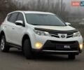 Білий Тойота РАВ 4, об'ємом двигуна 2.23 л та пробігом 209 тис. км за 14900 $, фото 3 на Automoto.ua