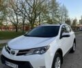 Белый Тойота РАВ 4, объемом двигателя 2.5 л и пробегом 145 тыс. км за 14000 $, фото 1 на Automoto.ua