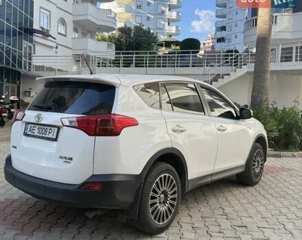 Белый Тойота РАВ 4, объемом двигателя 2.23 л и пробегом 180 тыс. км за 18500 $, фото 2 на Automoto.ua