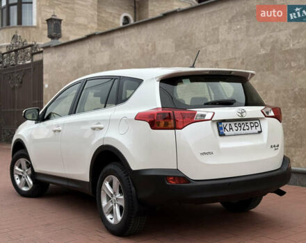 Белый Тойота РАВ 4, объемом двигателя 2.5 л и пробегом 79 тыс. км за 19200 $, фото 13 на Automoto.ua
