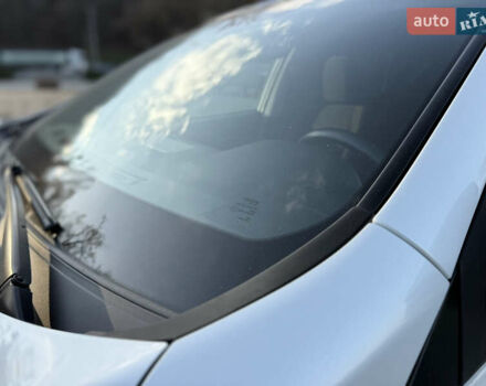 Белый Тойота РАВ 4, объемом двигателя 2 л и пробегом 98 тыс. км за 18200 $, фото 16 на Automoto.ua