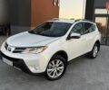 Тойота РАВ 4 2013 в Тернополе на Automoto.ua Белый Тойота РАВ 4, объемом двигателя 2.49 л и пробегом 169 тыс. км за 15999 $, фото 2 на Automoto.ua