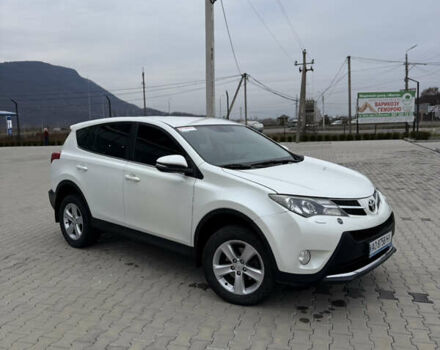 Білий Тойота РАВ 4, об'ємом двигуна 2.23 л та пробігом 220 тис. км за 17200 $, фото 4 на Automoto.ua
