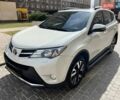 Белый Тойота РАВ 4, объемом двигателя 2.49 л и пробегом 223 тыс. км за 15900 $, фото 1 на Automoto.ua