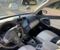 Білий Тойота РАВ 4, об'ємом двигуна 0 л та пробігом 158 тис. км за 9400 $, фото 4 на Automoto.ua
