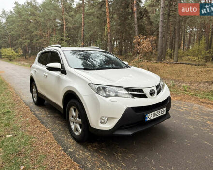 Тойота РАВ 4 2013 у Києві на Automoto.ua Білий Тойота РАВ 4, об'ємом двигуна 2 л та пробігом 192 тис. км за 16800 $, фото 1 на Automoto.ua