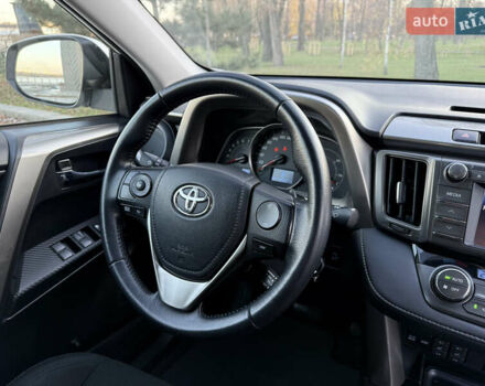 Белый Тойота РАВ 4, объемом двигателя 2 л и пробегом 98 тыс. км за 18200 $, фото 44 на Automoto.ua