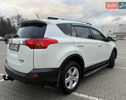 Білий Тойота РАВ 4, об'ємом двигуна 2.5 л та пробігом 195 тис. км за 17300 $, фото 7 на Automoto.ua