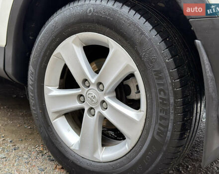 Белый Тойота РАВ 4, объемом двигателя 2.23 л и пробегом 250 тыс. км за 16300 $, фото 15 на Automoto.ua