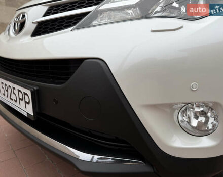 Белый Тойота РАВ 4, объемом двигателя 2.5 л и пробегом 79 тыс. км за 19200 $, фото 34 на Automoto.ua