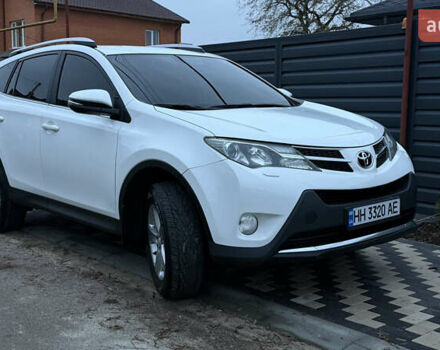 Белый Тойота РАВ 4, объемом двигателя 2.49 л и пробегом 252 тыс. км за 15500 $, фото 1 на Automoto.ua