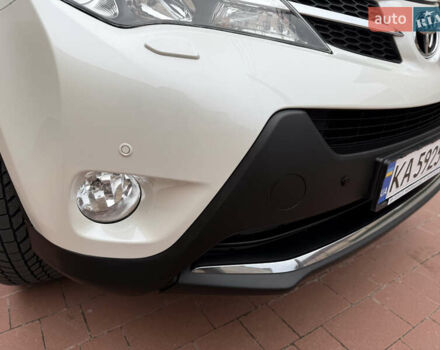 Белый Тойота РАВ 4, объемом двигателя 2.5 л и пробегом 79 тыс. км за 19200 $, фото 33 на Automoto.ua