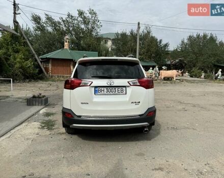 Белый Тойота РАВ 4, объемом двигателя 2.49 л и пробегом 98 тыс. км за 22500 $, фото 1 на Automoto.ua