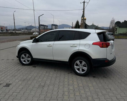 Білий Тойота РАВ 4, об'ємом двигуна 2.23 л та пробігом 220 тис. км за 17200 $, фото 9 на Automoto.ua