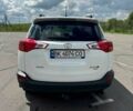 Белый Тойота РАВ 4, объемом двигателя 2.2 л и пробегом 141 тыс. км за 17000 $, фото 3 на Automoto.ua