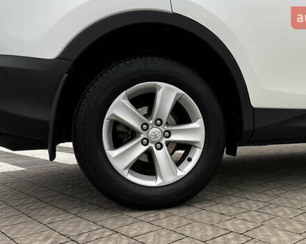 Белый Тойота РАВ 4, объемом двигателя 2.23 л и пробегом 188 тыс. км за 18900 $, фото 17 на Automoto.ua