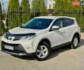 Білий Тойота РАВ 4, об'ємом двигуна 2.23 л та пробігом 161 тис. км за 16950 $, фото 1 на Automoto.ua
