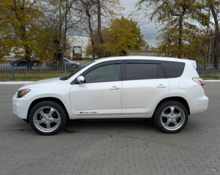 Белый Тойота РАВ 4, объемом двигателя 0 л и пробегом 130 тыс. км за 313 $, фото 2 на Automoto.ua