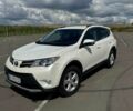 Белый Тойота РАВ 4, объемом двигателя 2.2 л и пробегом 141 тыс. км за 17000 $, фото 1 на Automoto.ua