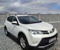 Білий Тойота РАВ 4, об'ємом двигуна 2.5 л та пробігом 250 тис. км за 16200 $, фото 3 на Automoto.ua