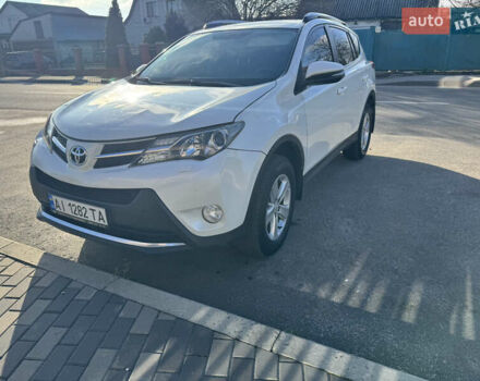 Білий Тойота РАВ 4, об'ємом двигуна 2.2 л та пробігом 215 тис. км за 15800 $, фото 1 на Automoto.ua