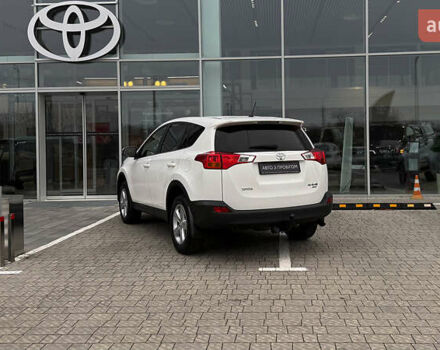Белый Тойота РАВ 4, объемом двигателя 2.23 л и пробегом 188 тыс. км за 18900 $, фото 3 на Automoto.ua