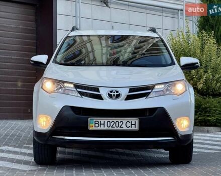 Білий Тойота РАВ 4, об'ємом двигуна 2 л та пробігом 116 тис. км за 15999 $, фото 4 на Automoto.ua