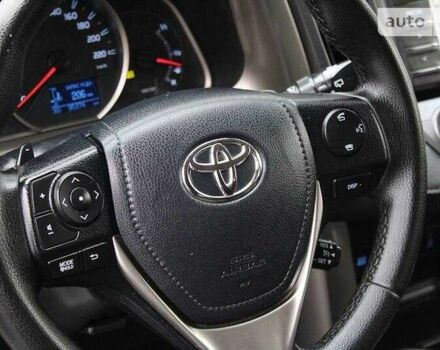 Белый Тойота РАВ 4, объемом двигателя 2.2 л и пробегом 141 тыс. км за 17000 $, фото 15 на Automoto.ua