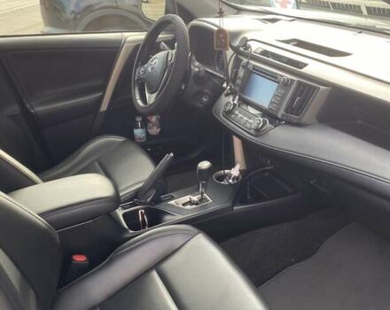 Белый Тойота РАВ 4, объемом двигателя 2.23 л и пробегом 170 тыс. км за 18500 $, фото 4 на Automoto.ua