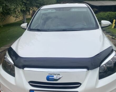 Белый Тойота РАВ 4, объемом двигателя 0 л и пробегом 179 тыс. км за 10950 $, фото 3 на Automoto.ua