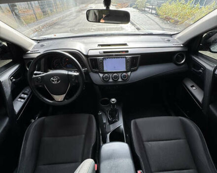 Белый Тойота РАВ 4, объемом двигателя 1.99 л и пробегом 181 тыс. км за 15700 $, фото 9 на Automoto.ua