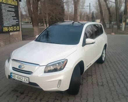 Білий Тойота РАВ 4, об'ємом двигуна 0 л та пробігом 180 тис. км за 12200 $, фото 6 на Automoto.ua