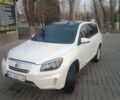 Білий Тойота РАВ 4, об'ємом двигуна 0 л та пробігом 180 тис. км за 12200 $, фото 6 на Automoto.ua