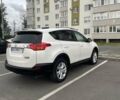 Білий Тойота РАВ 4, об'ємом двигуна 2.5 л та пробігом 131 тис. км за 16500 $, фото 4 на Automoto.ua